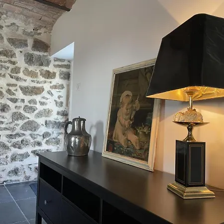 Holiday home Ancien Corps De Ferme Renove Avec Terrasse, Chauffage Electrique Et Wifi A - Fr-1-489-369