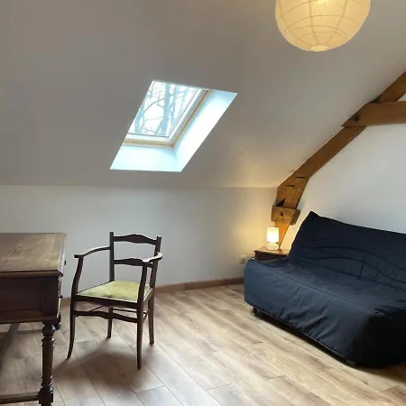 Ancien Corps De Ferme Renove Avec Terrasse, Chauffage Electrique Et Wifi A - Fr-1-489-369 Holiday home Marcillat-en-Combraille