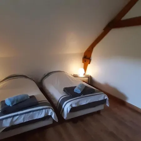 Holiday home Ancien Corps De Ferme Renove Avec Terrasse, Chauffage Electrique Et Wifi A - Fr-1-489-369 *