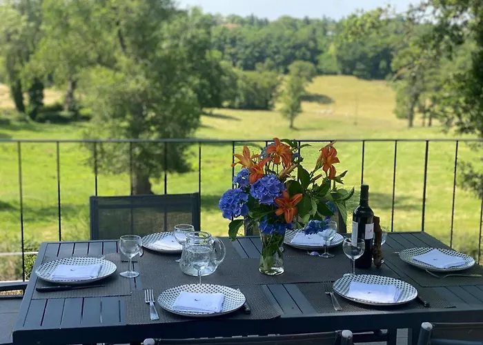 Rural Renove Avec Charme A Marcillat, Jardin Et Terrasse - Fr-1-489-369 * Marcillat-en-Combraille